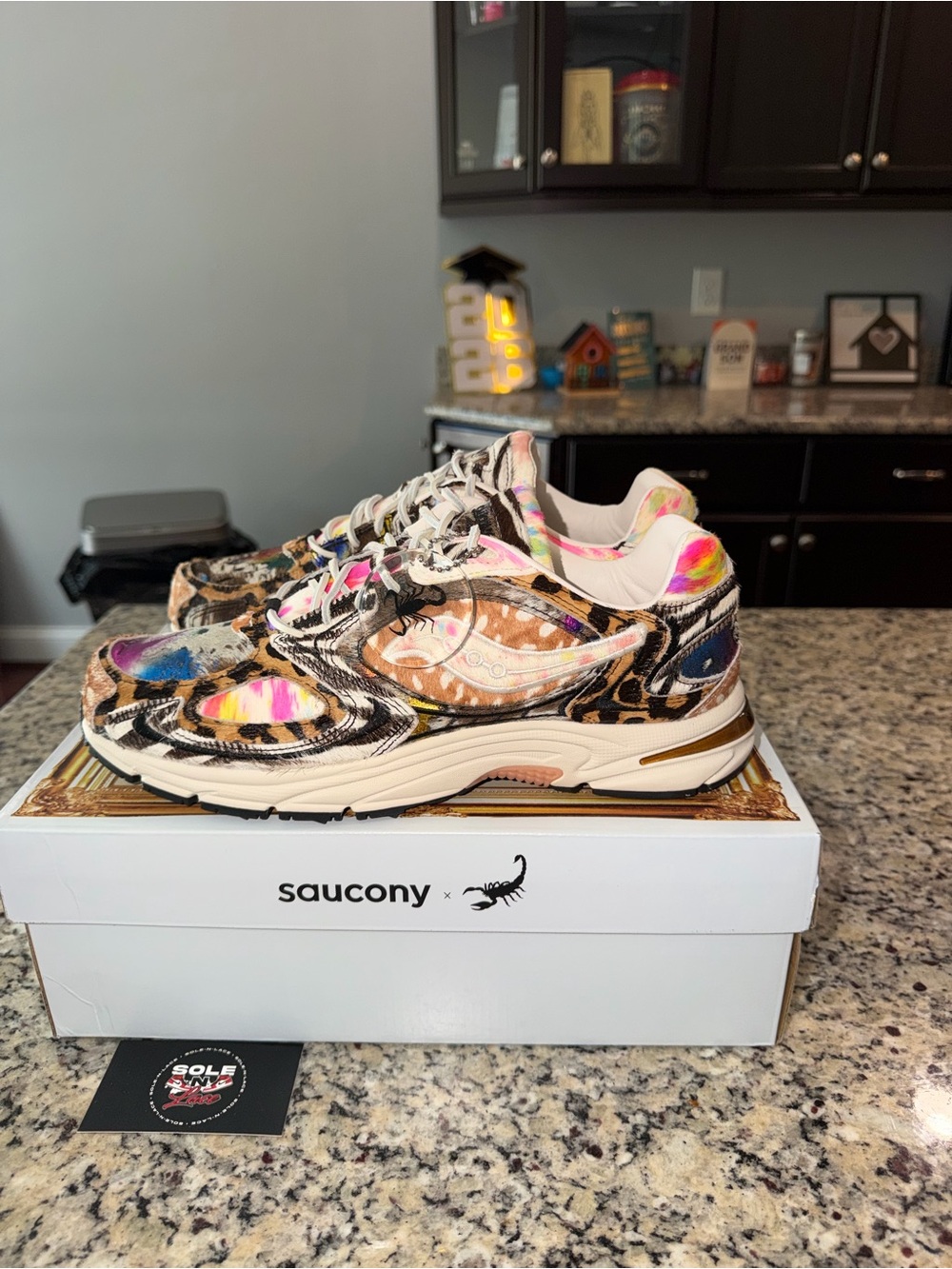 Size 11.5 Saucony Grid Jazz 9 Westside Gunn Awesome Gods SKU S71047-5